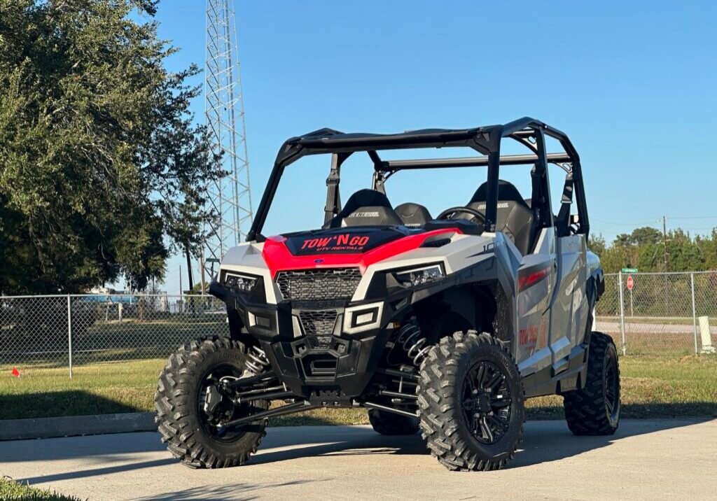 Polaris 4-Seater UTV-2016x1512